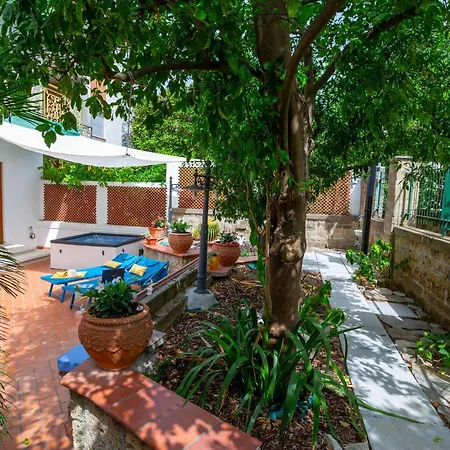 Estate4home - Blue Margar Apartment *